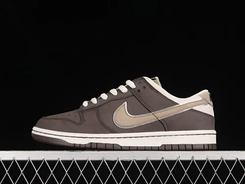 All Categories Nk SB Dunk Series Nk SB Dunk Low Low-top sneakers Otomo Katsuhiro x Nk SB Dunk Low "Steamboy OST" Otomo Katsuhiro co-branded SB low-top sports and leisure sneakers LF0039-032